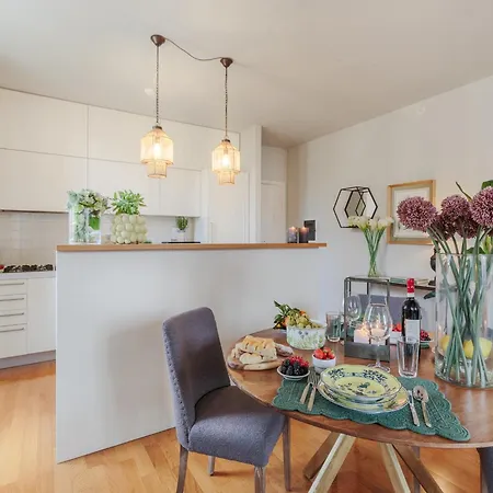 Apartman Refined Escape In The Heart Of Tuscany *